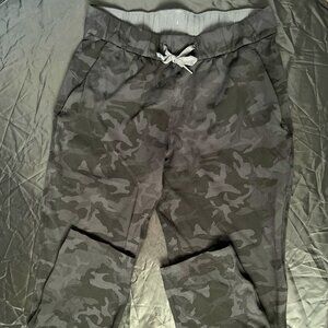 Lululemon Dance Studio Mid-Rise Jogger